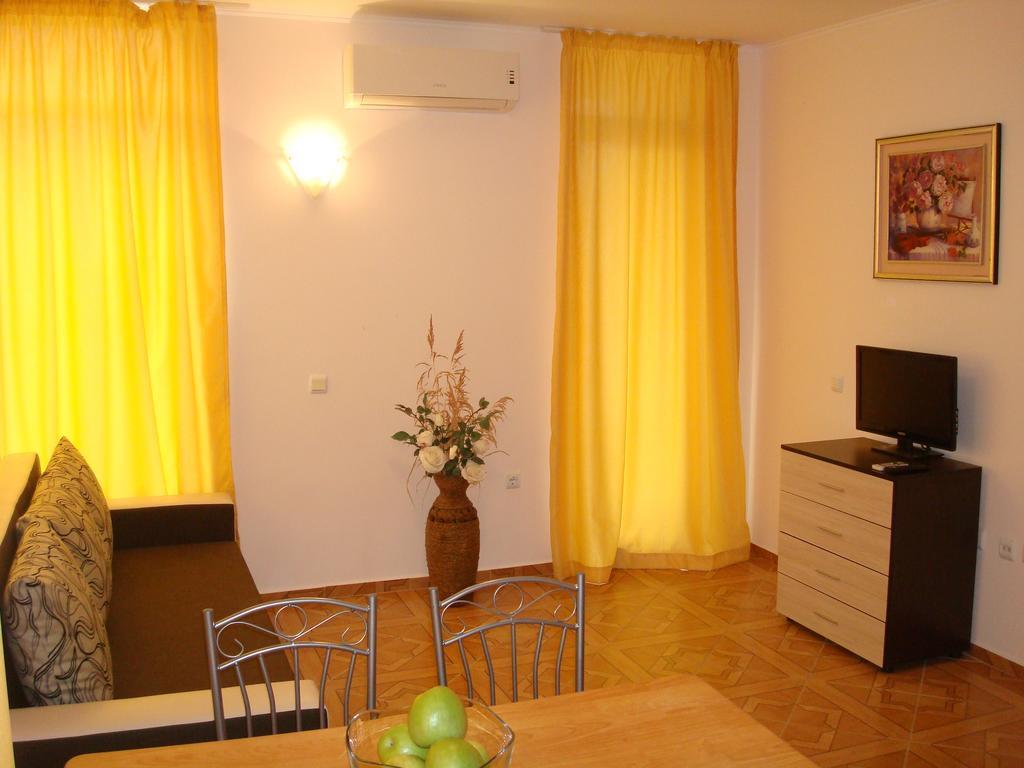 Saint Elena Apartcomplex ซันนีบีช ภายนอก รูปภาพ