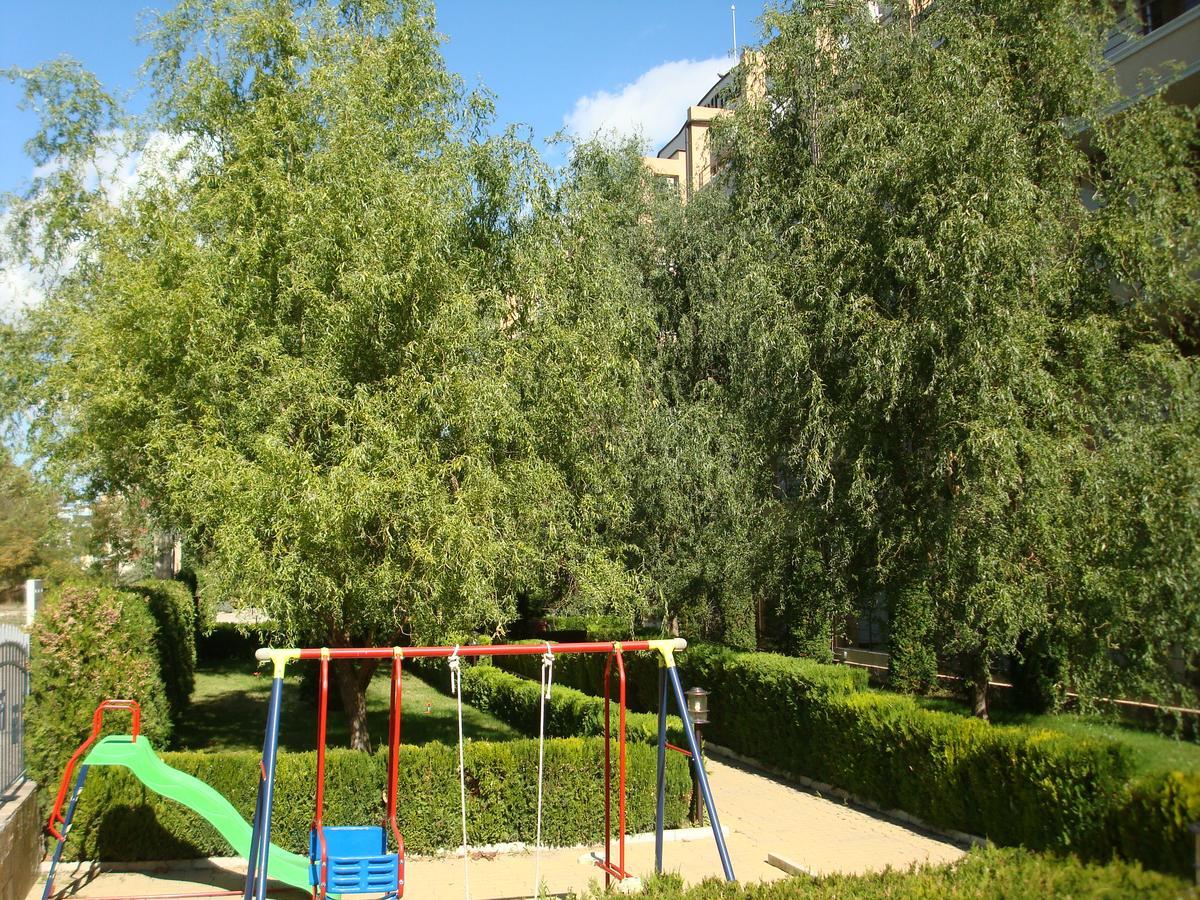 Saint Elena Apartcomplex ซันนีบีช ภายนอก รูปภาพ