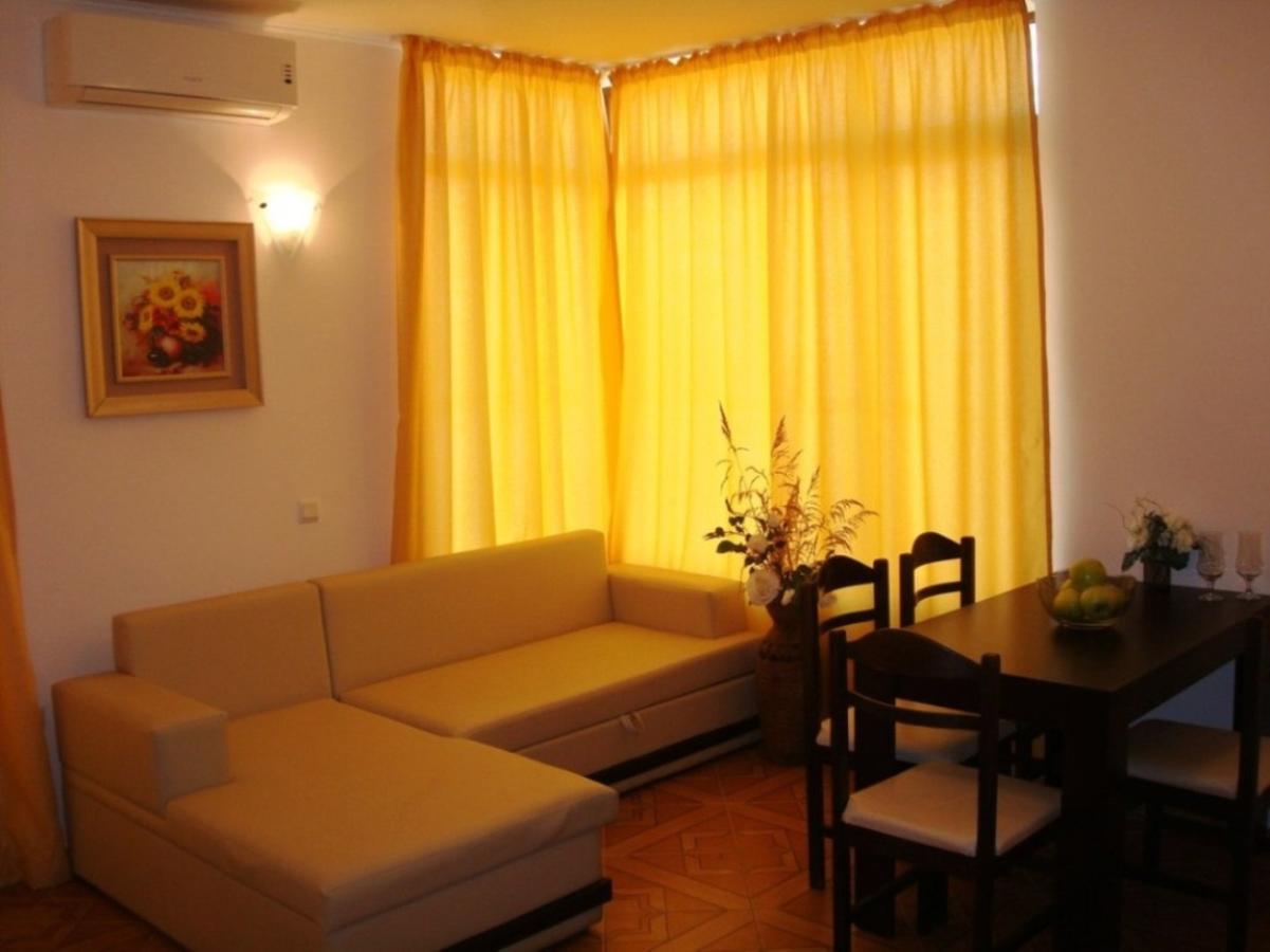 Saint Elena Apartcomplex ซันนีบีช ภายนอก รูปภาพ
