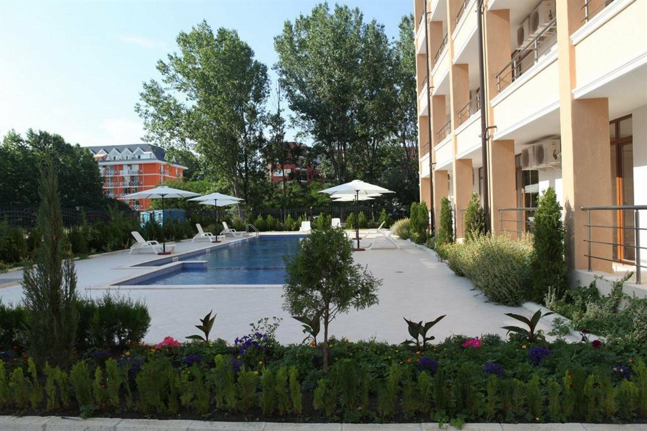 Saint Elena Apartcomplex ซันนีบีช ภายนอก รูปภาพ